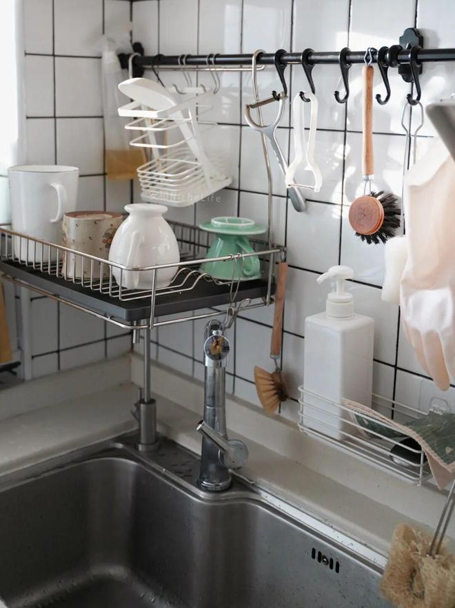 已被拼10万+！2㎡厨房照样装下300件厨具全靠他们！